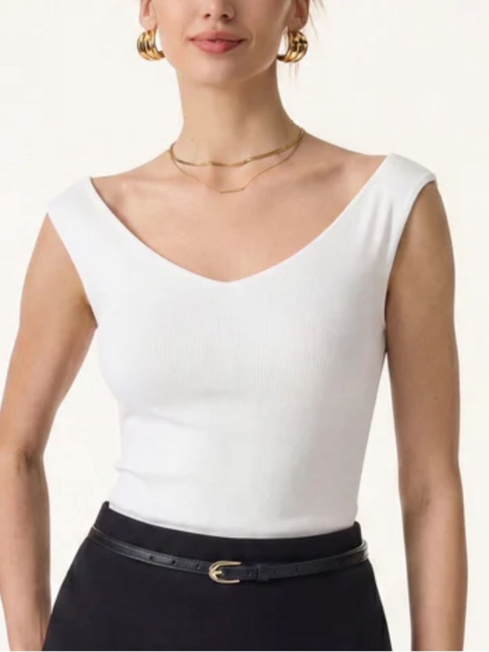 NWT OGL Essential V-neck New Airy Bra Top